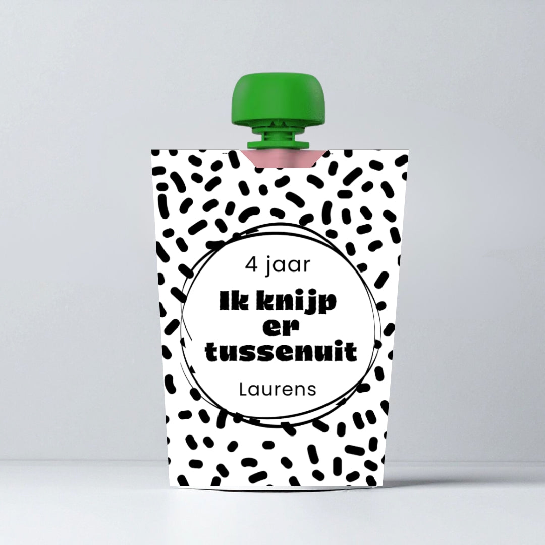 Traktatie knijpfruit wikkel ik knijp er tussenuit